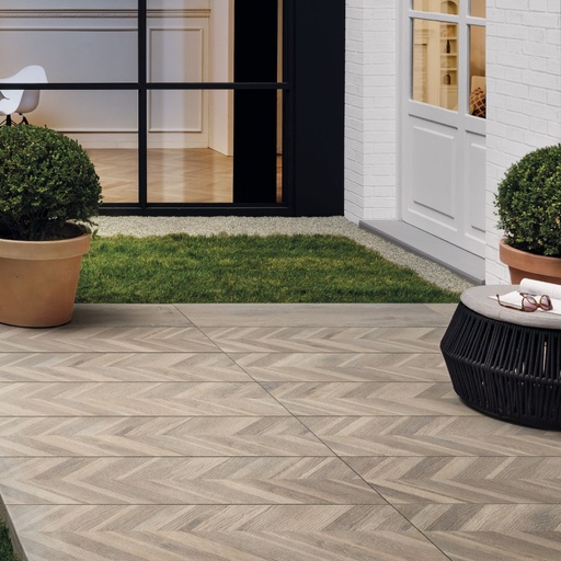 Heartwood Pine Outdoor Porcelain