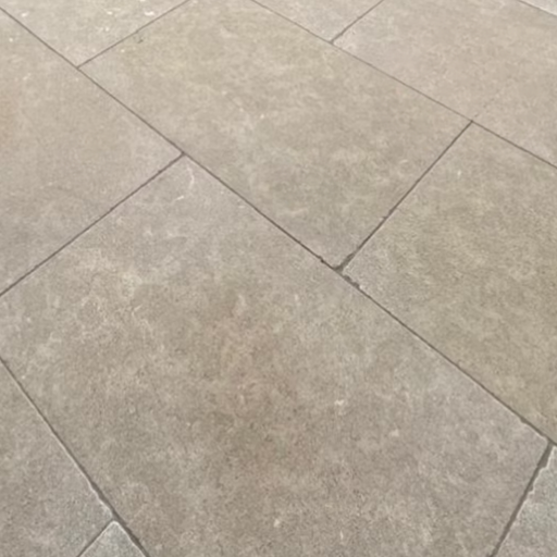 Sinai Pearl Egyptian Limestone 900 x 600 x 20mm (Approx.) Acid Washed & Tumbled